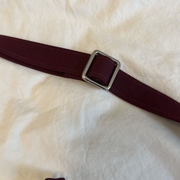 Vera Bradley three zipper quilted Crossbody bag - Picture 7 of 12